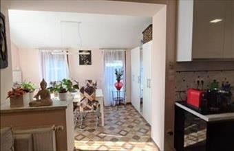 Eladó Kerepesi tégla lakás hirdetés (21373337)