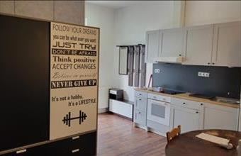 Eladó Soproni házrész hirdetés (23335799)