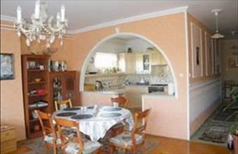 Eladó Budakeszi családi ház hirdetés (37123579)