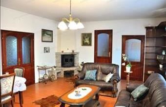 Eladó Jászberényi családi ház hirdetés (74276456)