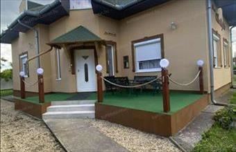 Eladó Alattyáni hotel, szálloda, panzió hirdetés (69172668)