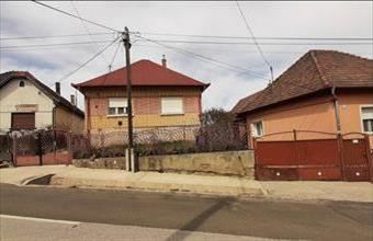 Eladó Püspökszilágyi családi ház hirdetés (75647646)