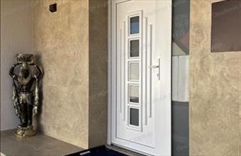 Eladó Szolnoki családi ház hirdetés (74499672)