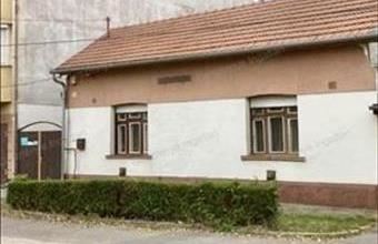 Eladó Szolnoki családi ház hirdetés (22563544)