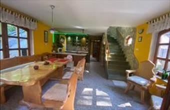 Eladó Pilisborosjenői családi ház hirdetés (93699739)