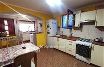 Eladó Dömsödi családi ház hirdetés (48789387)