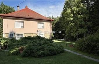 Eladó Bakonynánai családi ház hirdetés (58834957)