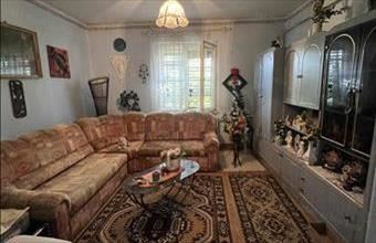 Eladó Oroszlányi családi ház hirdetés (45797874)