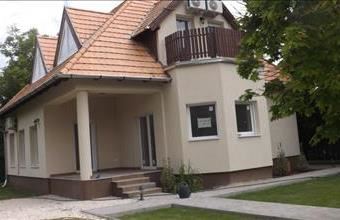 Eladó Ráckevei egyéb nyaraló hirdetés (57779942)