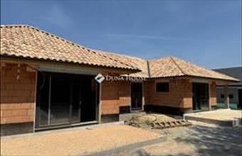 Eladó Herceghalomi ikerház hirdetés (99132878)