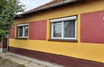 Eladó Szolnoki családi ház hirdetés (22793597)