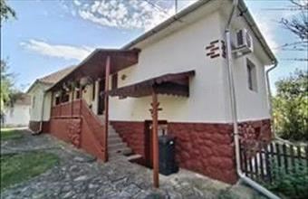 Eladó Ceredi családi ház hirdetés (32373433)
