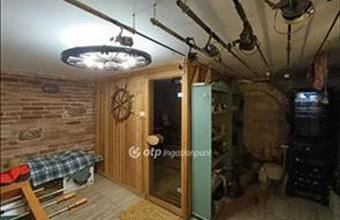 Eladó Taksonyi családi ház hirdetés (36432624)