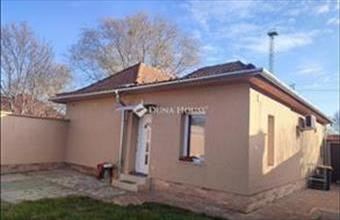 Eladó Kecskeméti családi ház hirdetés (89464293)