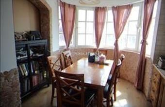 Eladó Budapest III. kerületi családi ház hirdetés (37847981)