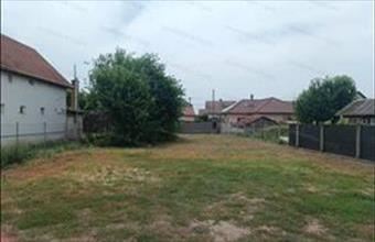Eladó Albertirsai lakóövezeti telek hirdetés (75855517)