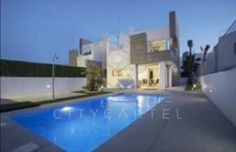 Eladó Spanyolországi kastély hirdetés (54972432)