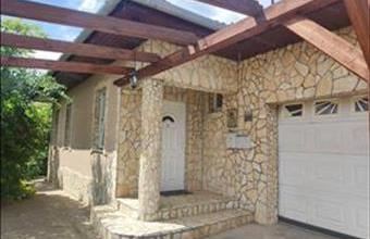 Eladó Szolnoki családi ház hirdetés (77621826)