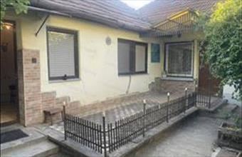 Eladó Szolnoki családi ház hirdetés (32513842)