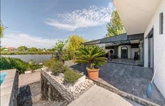 Eladó Taksonyi családi ház hirdetés (19447277)