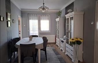 Eladó Szolnoki tégla lakás hirdetés (63579167)