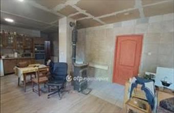 Eladó Kiskunlacházai családi ház hirdetés (44462339)