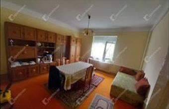 Eladó Debreceni családi ház hirdetés (74753726)