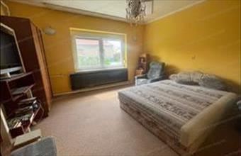 Eladó Környei családi ház hirdetés (39644472)