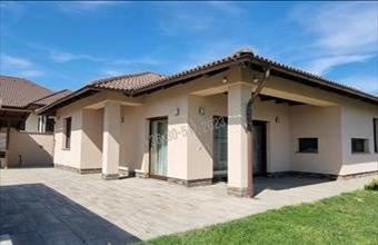 Eladó Paksi családi ház hirdetés (77233745)