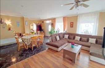 Eladó Szekszárdi családi ház hirdetés (95833245)