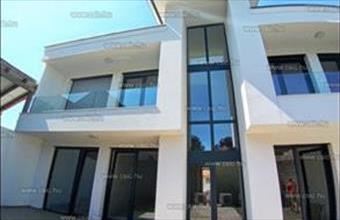 Eladó Váci tégla lakás hirdetés (76773242)