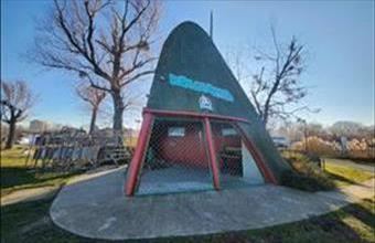 Eladó Balatonlellei üzlethelyiség üzletházban hirdetés (39474977)