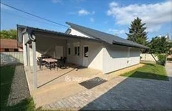 Eladó Abádszalóki családi ház hirdetés (24179433)