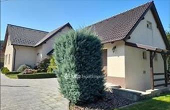 Eladó Solymári családi ház hirdetés (97775375)