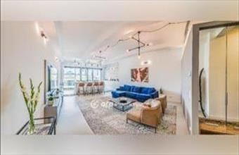 Eladó Budapest V. kerületi tégla lakás hirdetés (49385123)