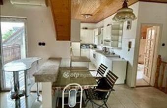 Eladó Budapest XV. kerületi tégla lakás hirdetés (77297467)