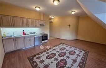 Eladó Hajdúszoboszlói egyéb lakás hirdetés (97423375)