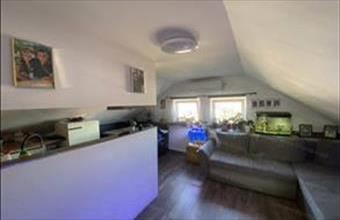 Eladó Szentkirályszabadjai családi ház hirdetés (88843535)