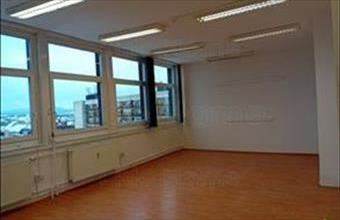 Eladó Veszprémi iroda irodaházban hirdetés (72538873)