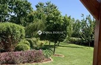 Eladó Taksonyi családi ház hirdetés (83699445)