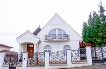 Eladó Miskolci családi ház hirdetés (56342234)