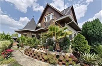 Eladó Hajdúszoboszlói családi ház hirdetés (23782424)