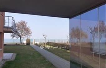 Eladó Siófoki tégla lakás hirdetés (77456379)