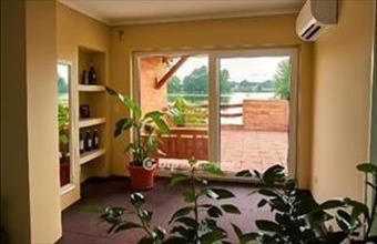 Eladó Kiskunlacházai családi ház hirdetés (78793854)