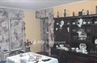 Eladó Tompai családi ház hirdetés (74213392)