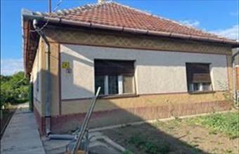 Eladó Tiszaföldvári családi ház hirdetés (74939656)