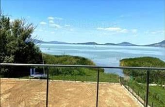Eladó Balatonfenyvesi hétvégi ház hirdetés (22433495)