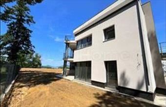 Eladó Balatonfenyvesi hétvégi ház hirdetés (37775534)