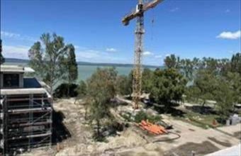 Eladó Balatonszemesi tégla lakás hirdetés (49416636)