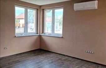 Eladó Székesfehérvári ikerház hirdetés (77867467)